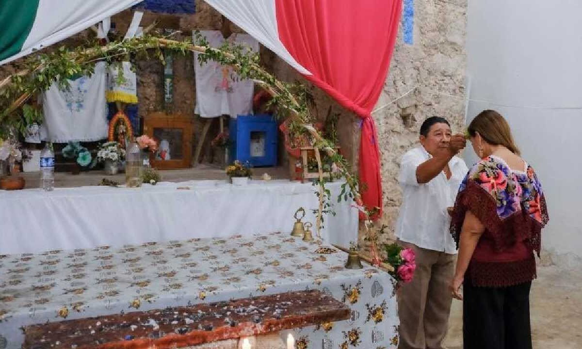 Destacan la importancia de los mayas.