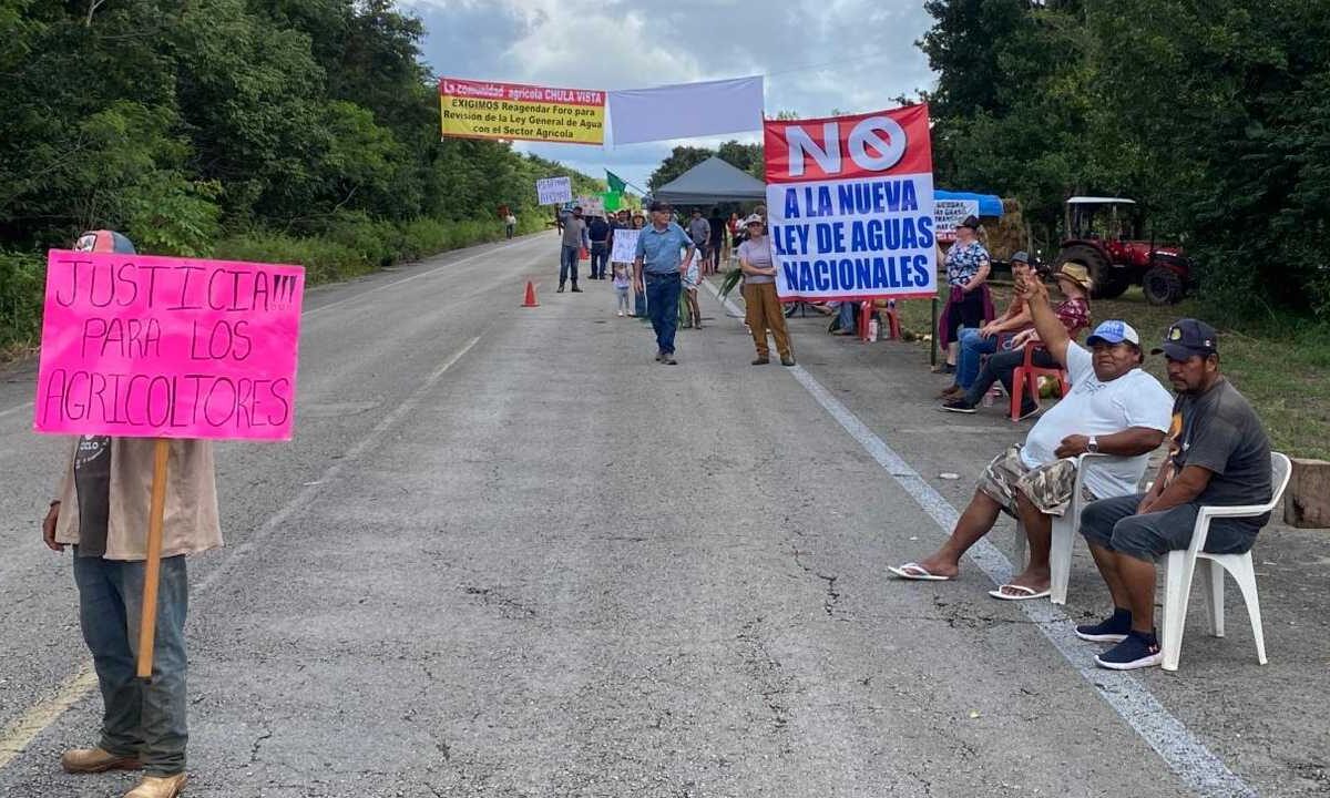 Estalla protesta de campesinos.
