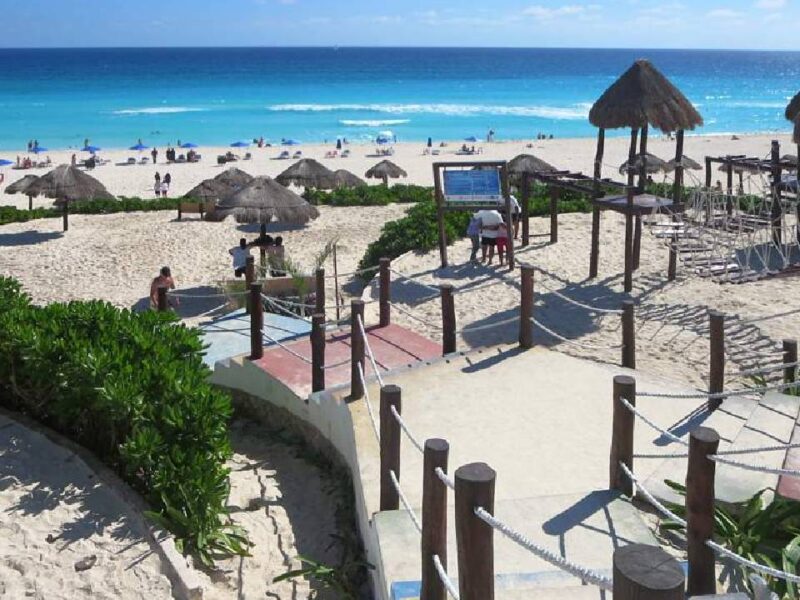 Refuerzan servicios y amplían horarios en playas por temporada alta