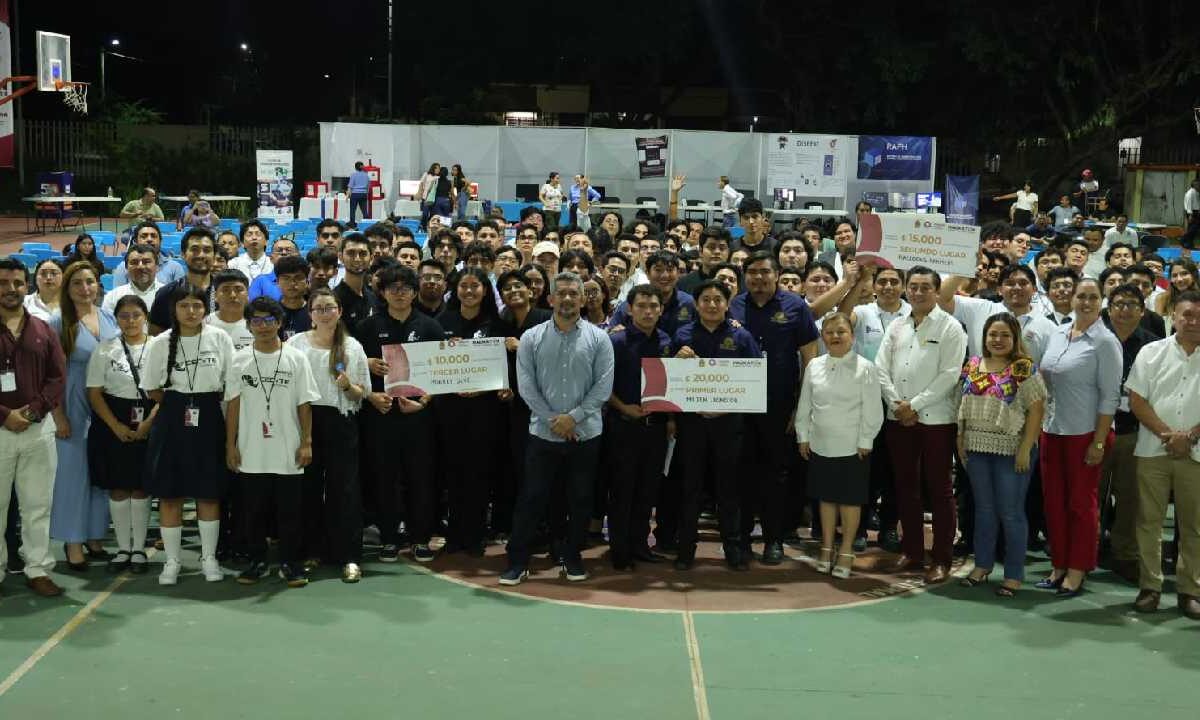 Hackatón 2025, un éxito.