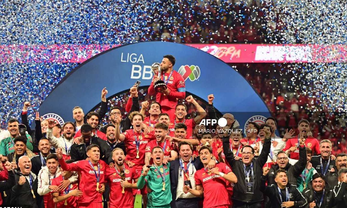 Toluca bicampeón.