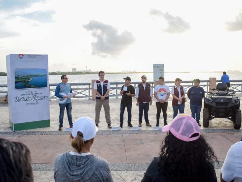 Refuerzan saneamiento del sistema lagunar Nichupté