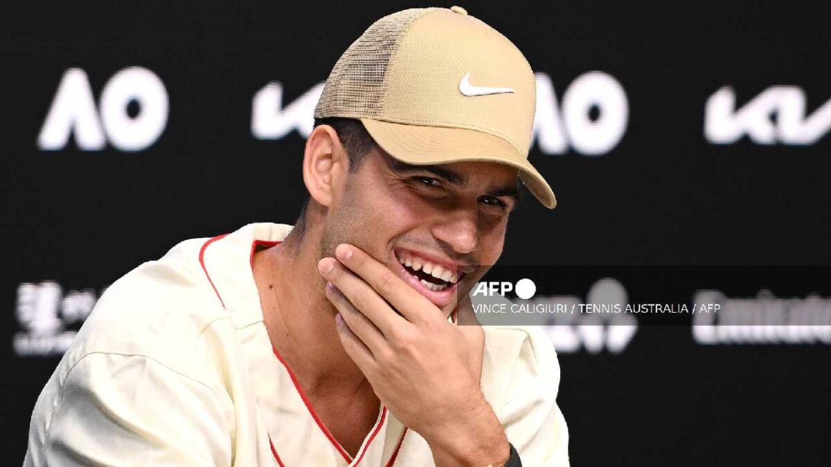 Carlos Alcaraz va por torneo de Australia.