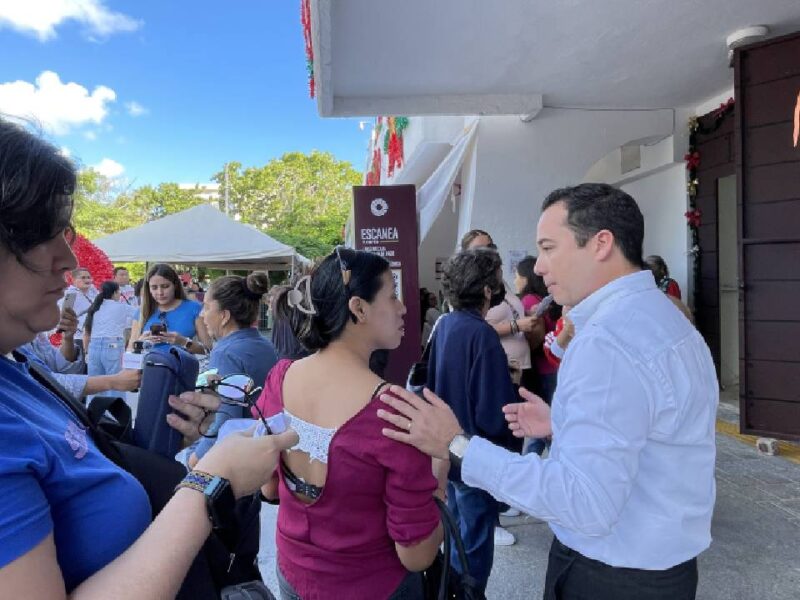 Alta afluencia marca el inicio del refrendo de licencias en Benito Juárez