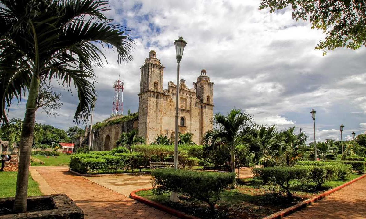 Prevén un día templado con nublados y posibilidad de lluvias.