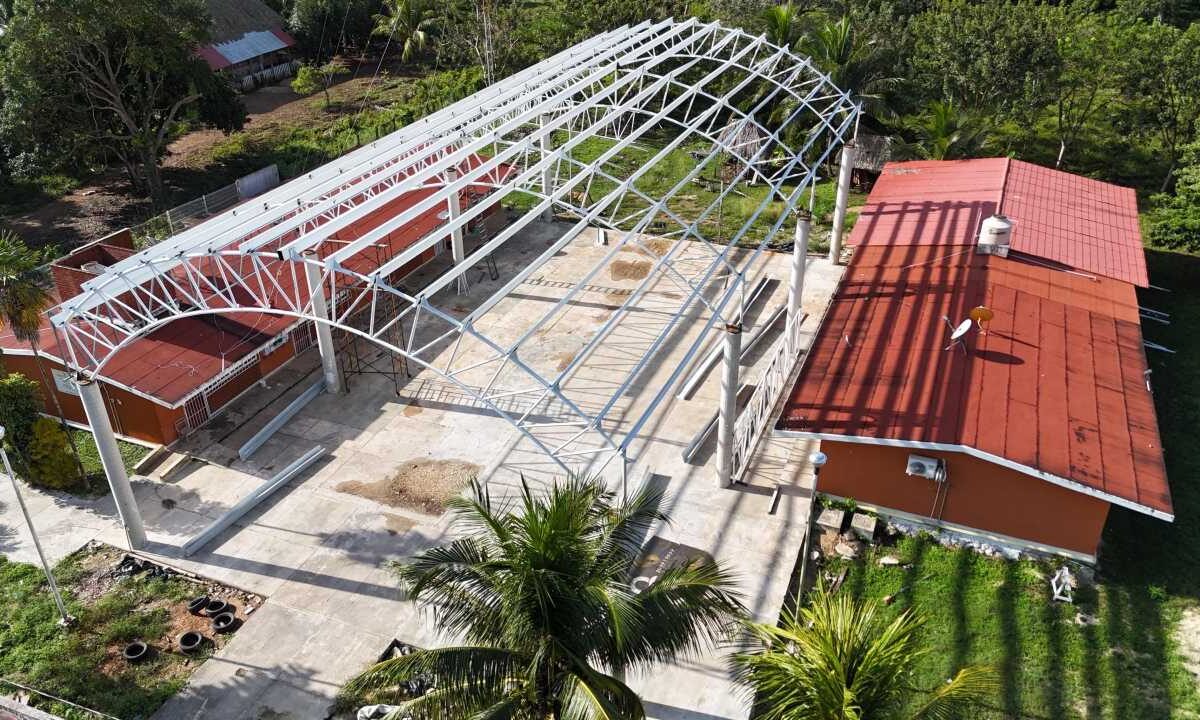 Domo en telesecundaria en Pantera, Bacalar.