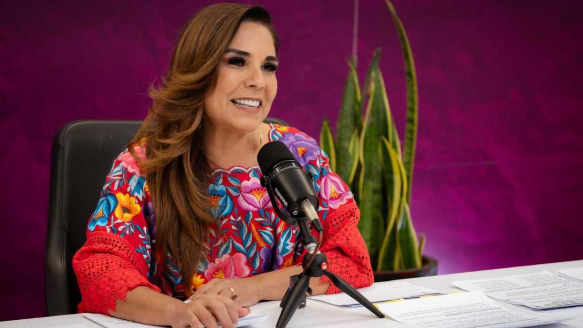 Mara Lezama estuvo e su programa La Voz del Pueblo.