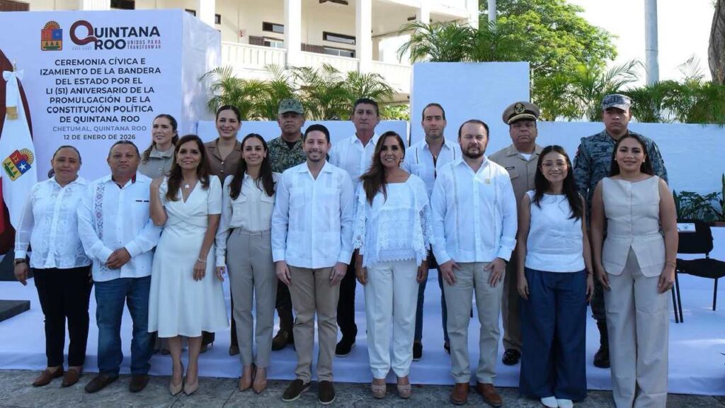 Mara Lezama encabeza homenaje