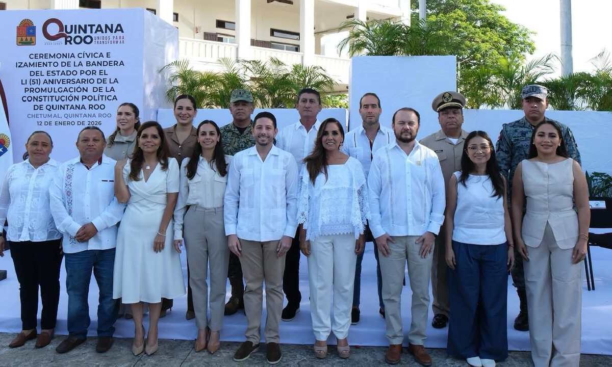 Mara Lezama encabeza homenaje