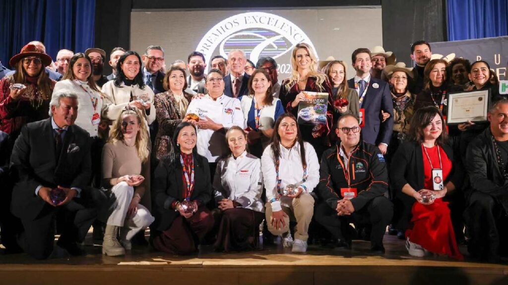 Reconocen en Madrid la Ruta de la Miel y la Selva.