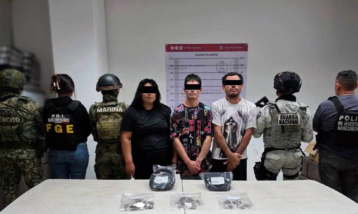 Detienen a siete personas y aseguran drogas en dos municipios de Quintana Roo.