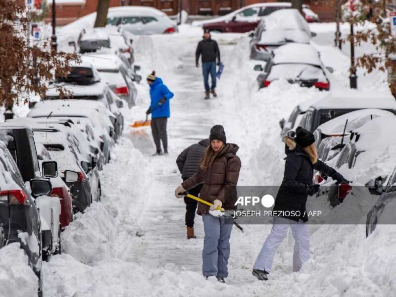 Tormenta invernal histórica paraliza a Estados Unidos y deja al menos once muertos