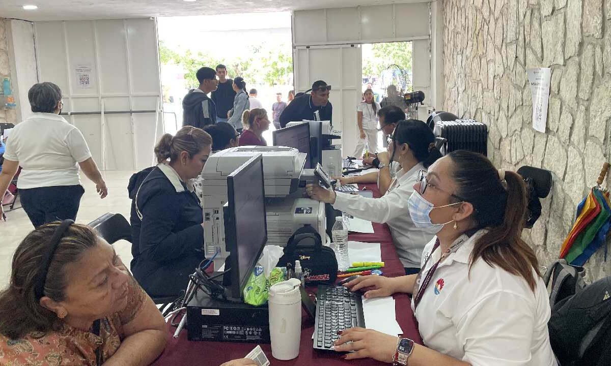 Ayuntamiento garantiza pago completo de aguinaldo