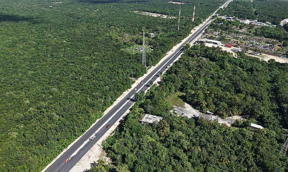Obras públicas en Cancún.