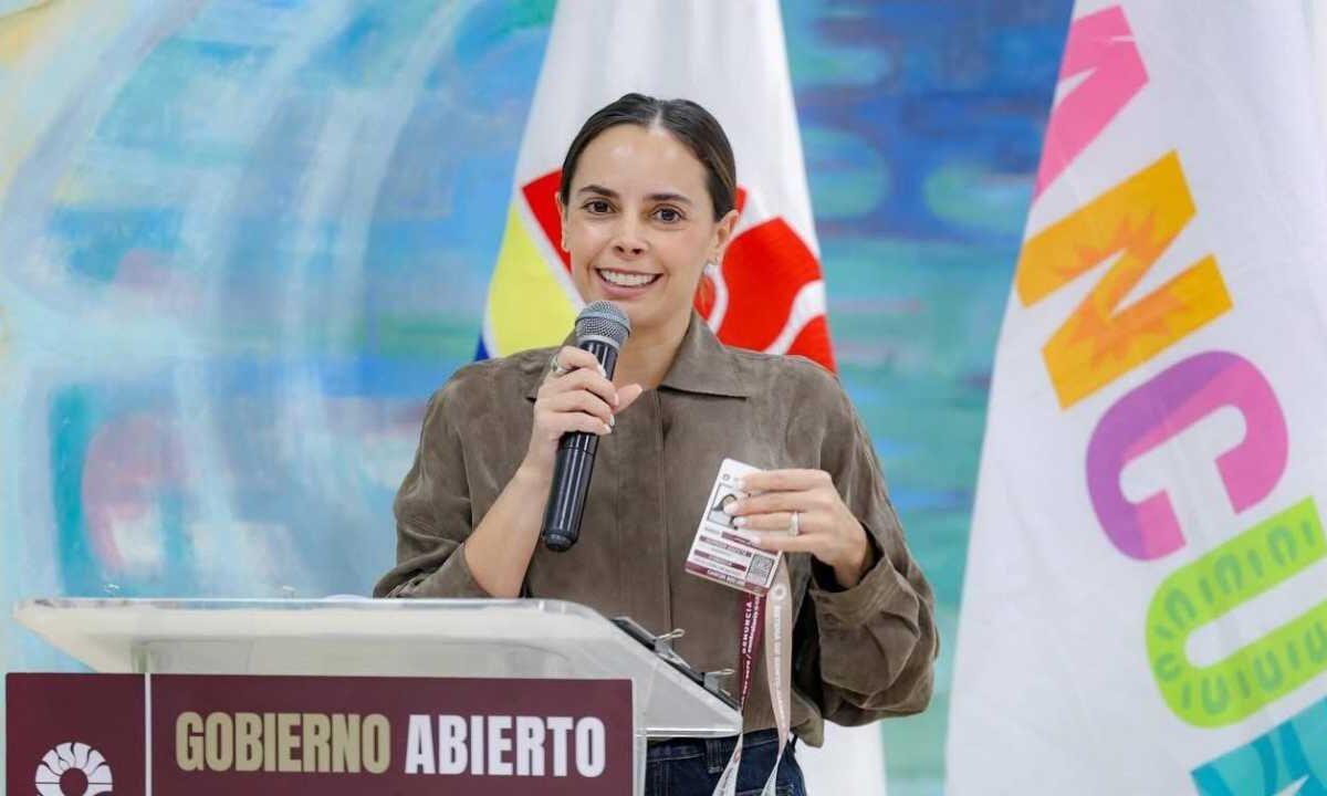 Ana Paty Peralta de la Peña.