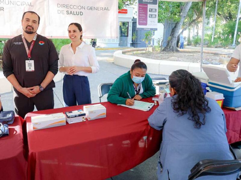 Ana Paty Peralta llama a vacunarse contra el sarampión; instalan brigadas durante febrero