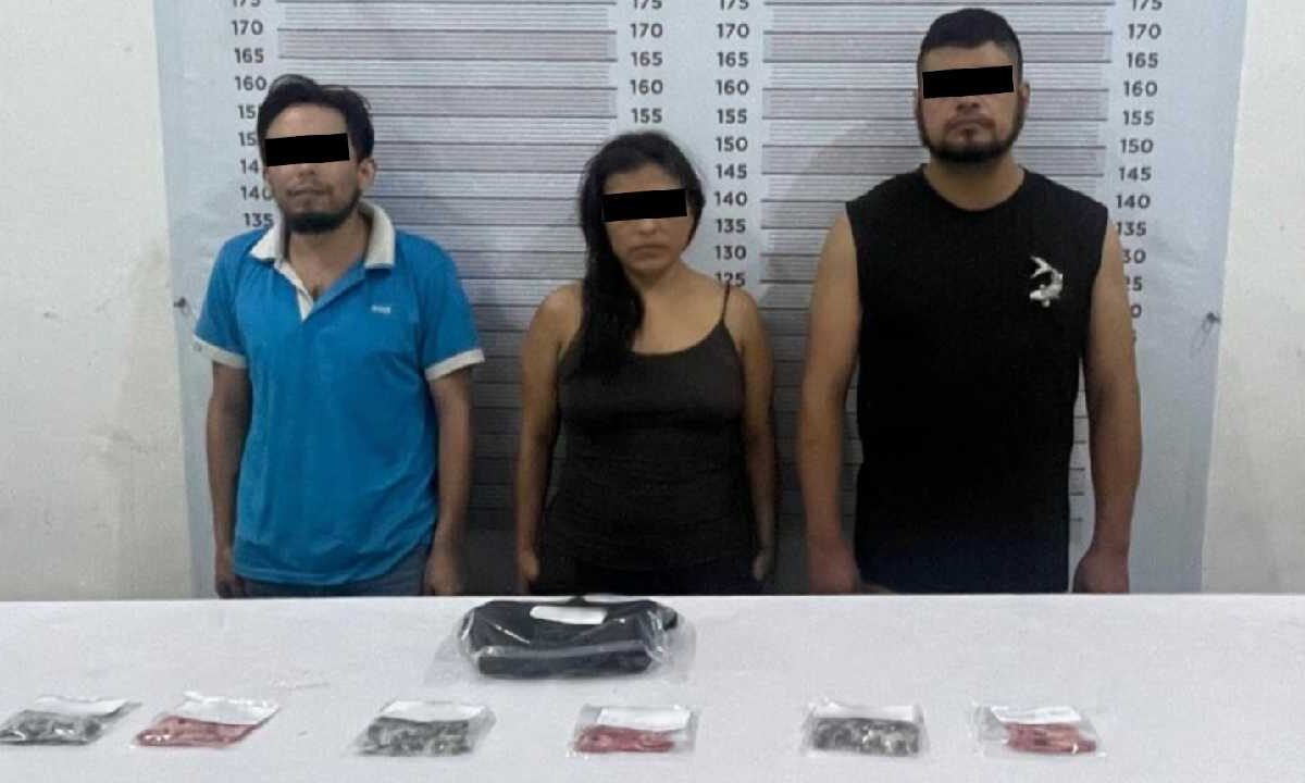 Detenidos en Aldea Tulum con drogas.