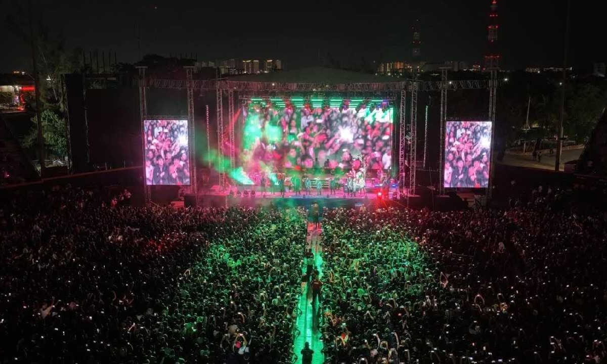 La Banda MS prendió a los cancunenses.