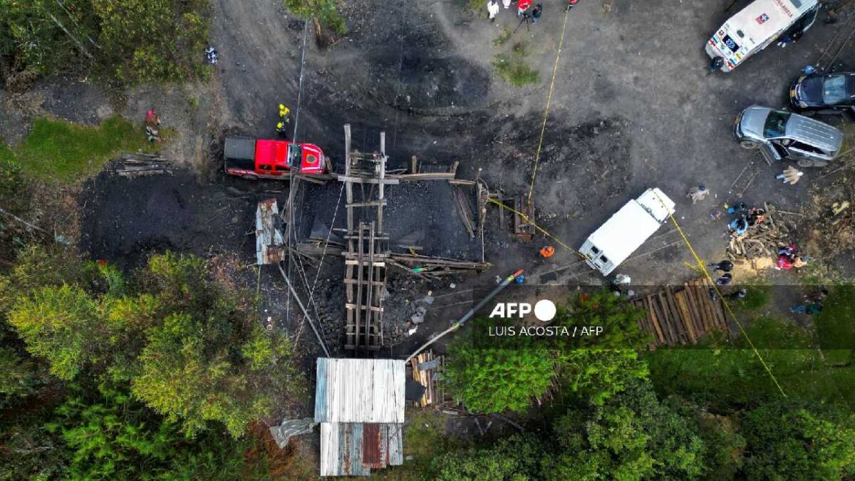 Buscan a 6 mineros atrapados en Colombia.