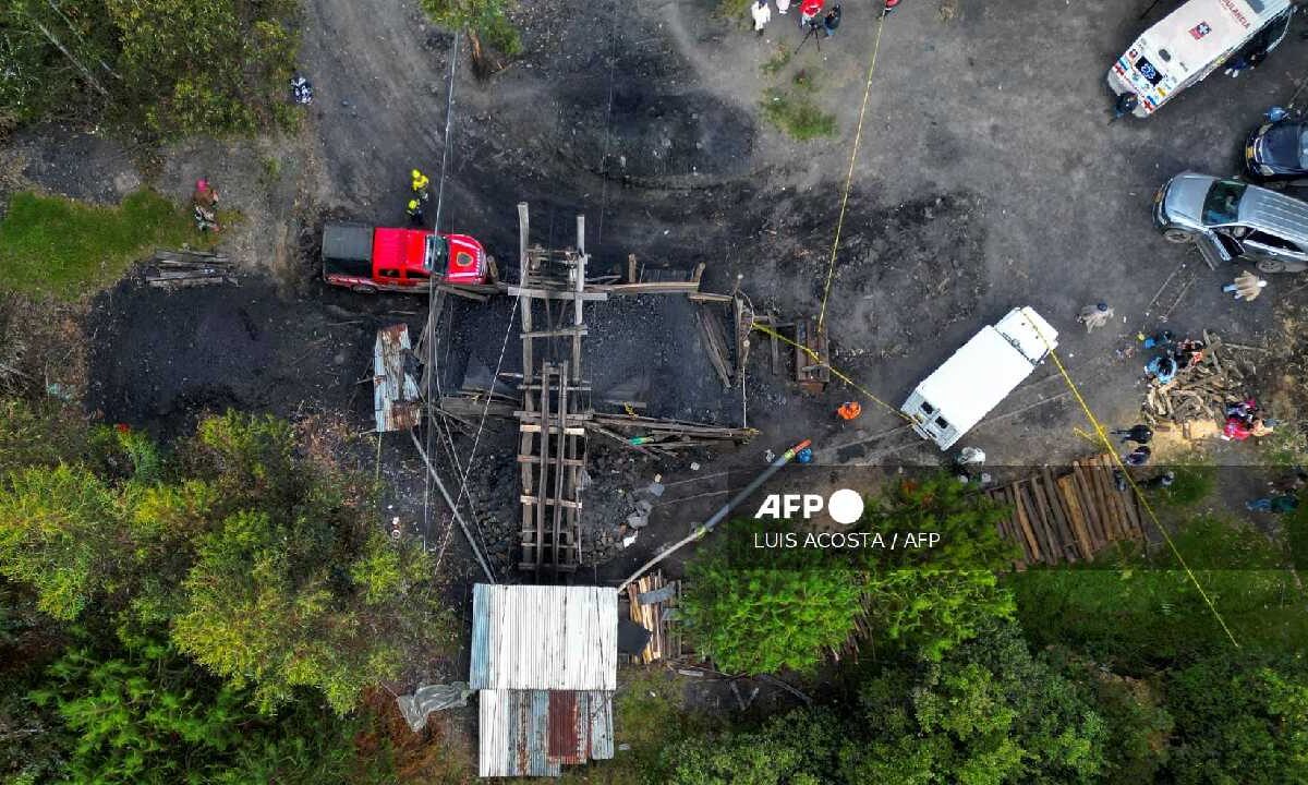 Buscan a 6 mineros atrapados en Colombia.