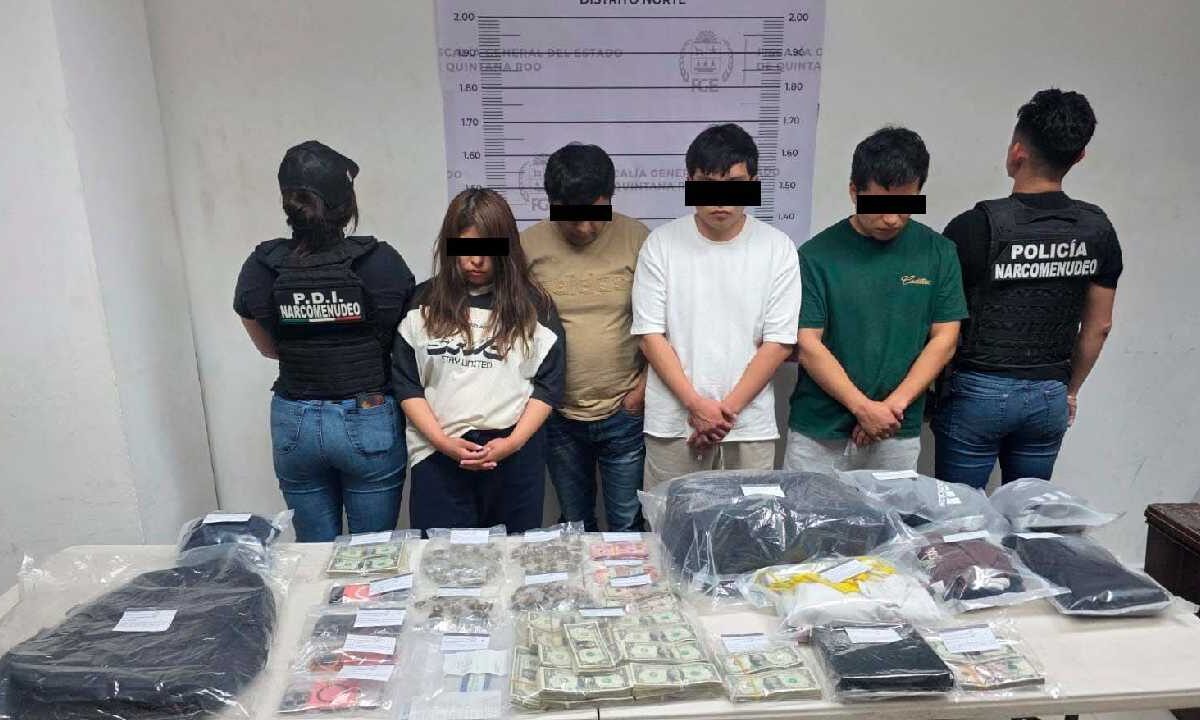 Detenidos por robo a casa de cambio.