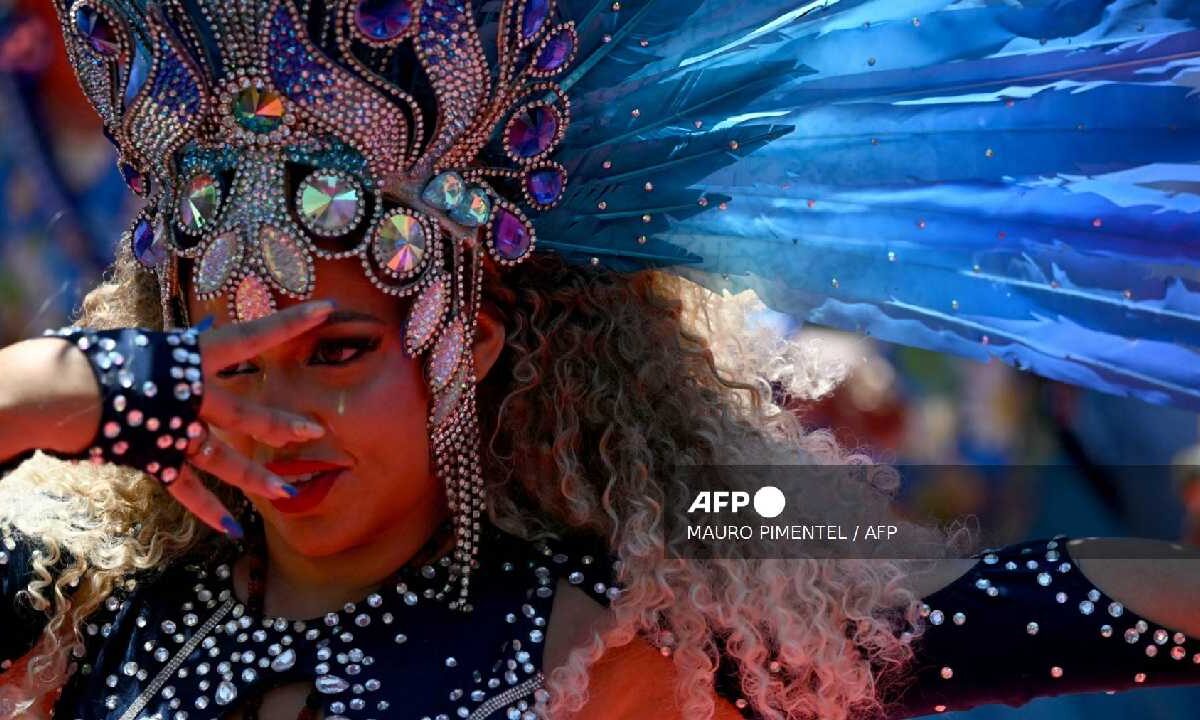 Carnaval de Río, inicia la fiesta.