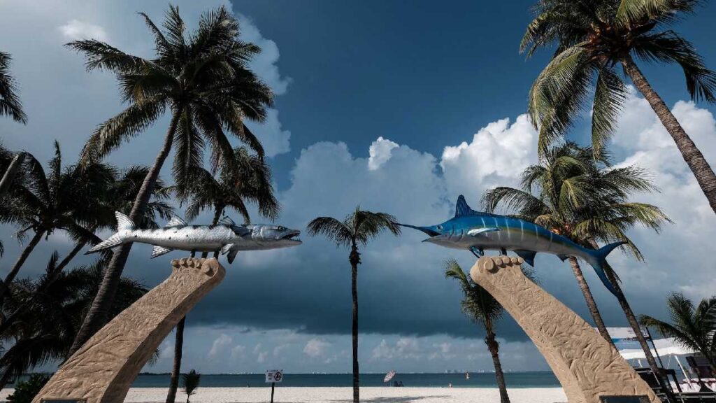 Clima en Quintana Roo: martes con cielo nublado y lluvias aisladas; ya se desplaza el frente frío 35