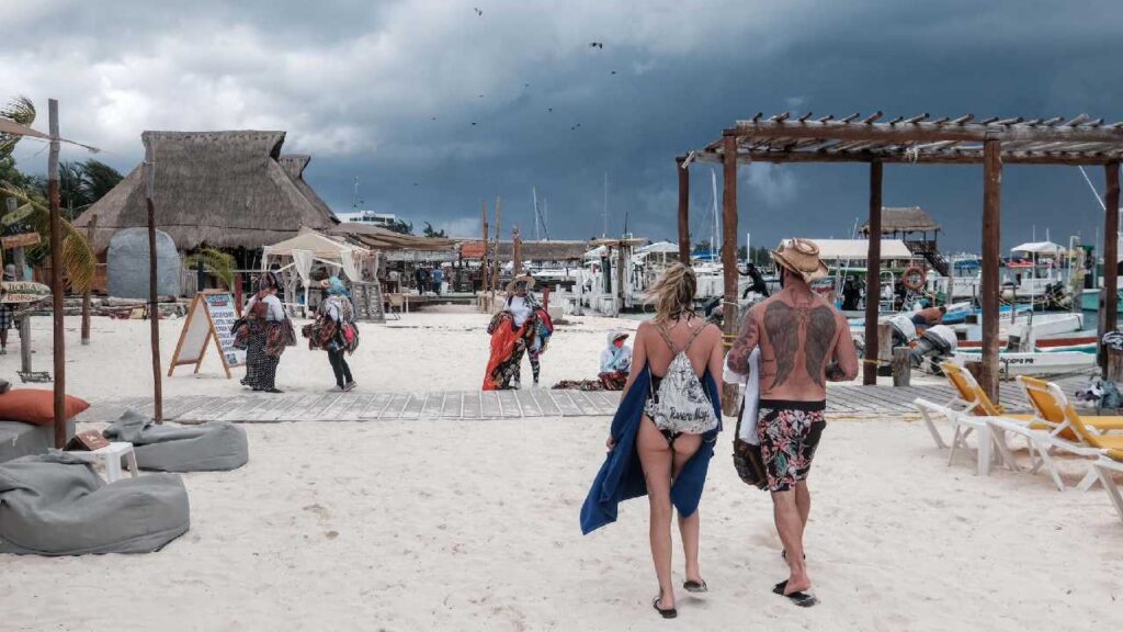 Clima en Quintana Roo: prevén un miércoles con ambiente caluroso y algunos nublados durante el día