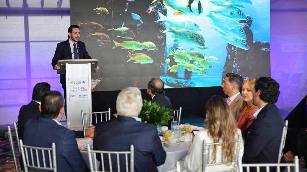 Bernardo Cueto ya está en Colombia.