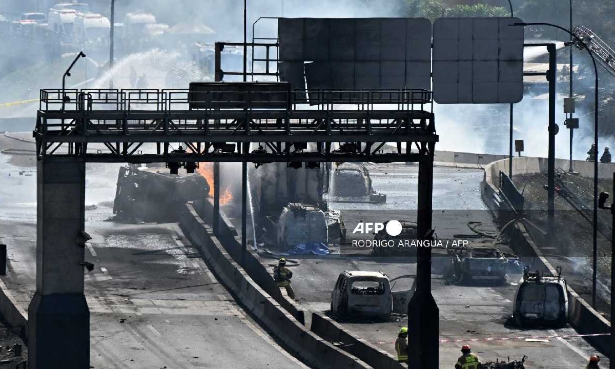 Explosión de pipa con gas deja 4 muertos en Chile.