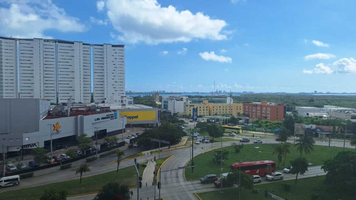 Desarrollo urbano en Cancún.