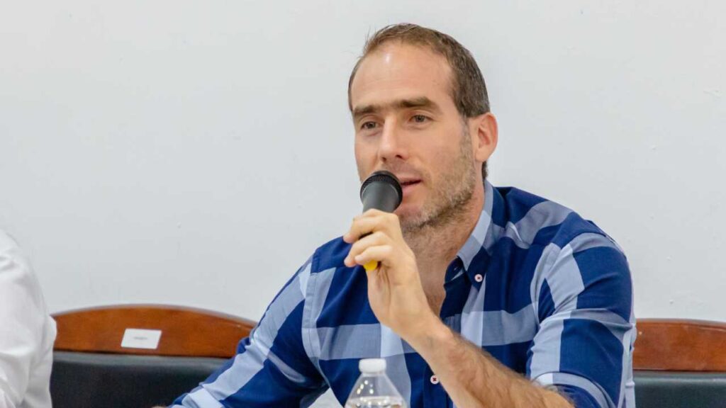 Diego Castañón Trejo.