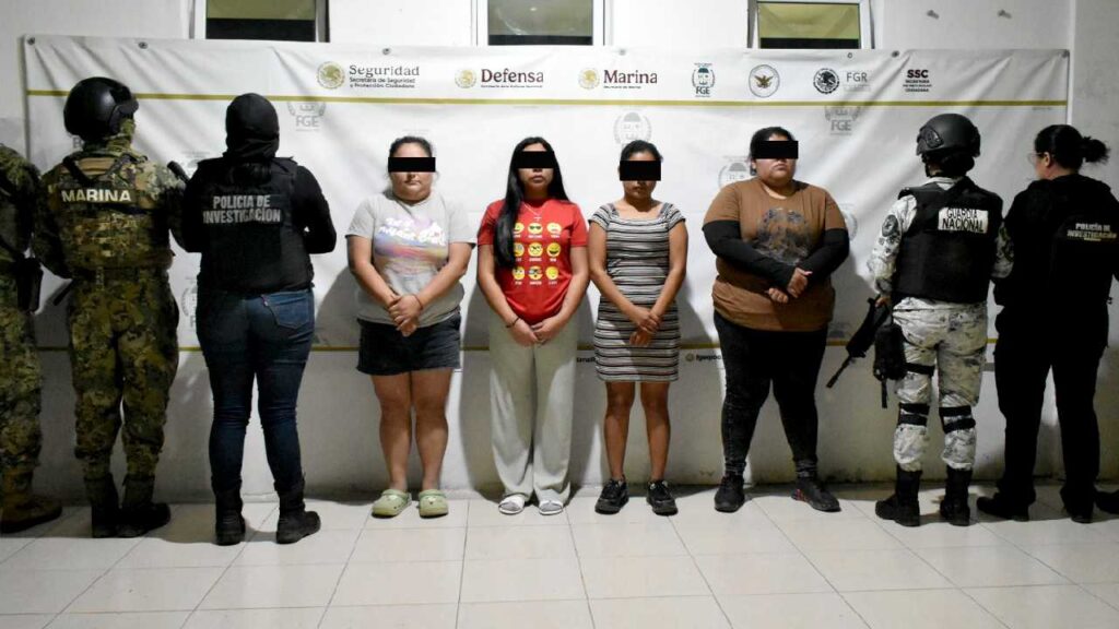 Cateos, detenidos y droga asegurada en Limones.