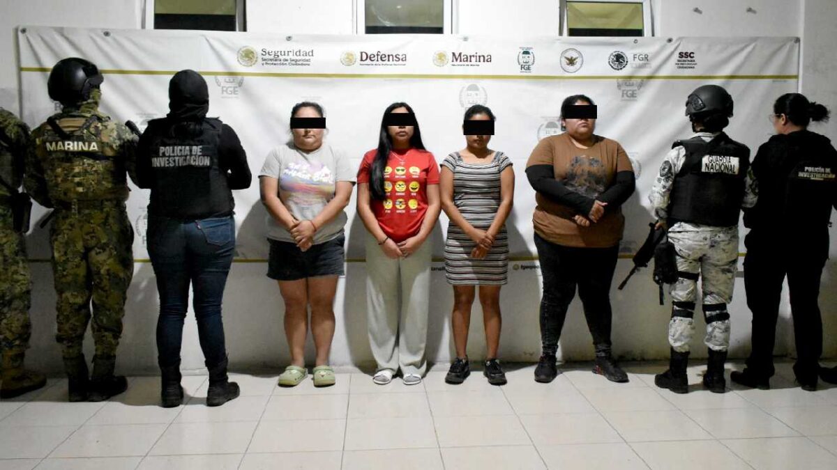 Cateos, detenidos y droga asegurada en Limones.