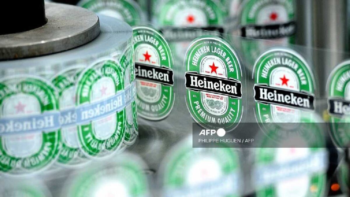 Heineken recortará personal.