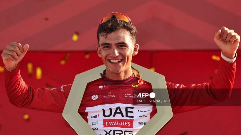 Isaac del Toro vuelve a brillar.