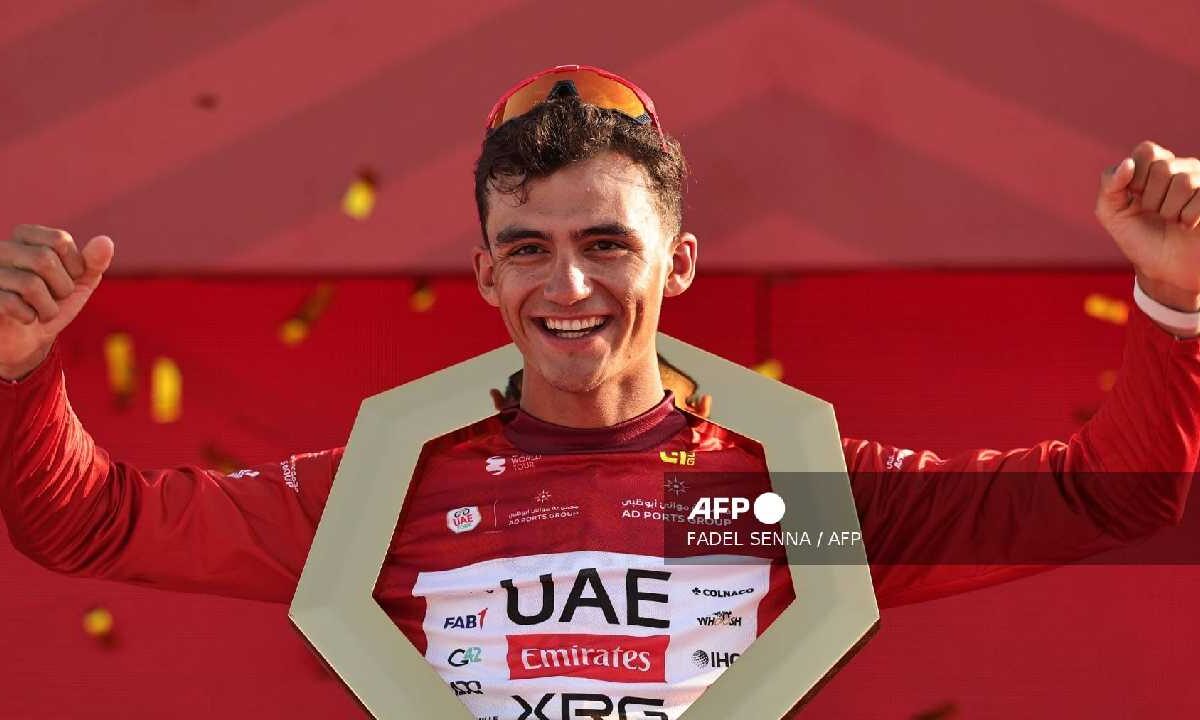 Isaac del Toro vuelve a brillar.