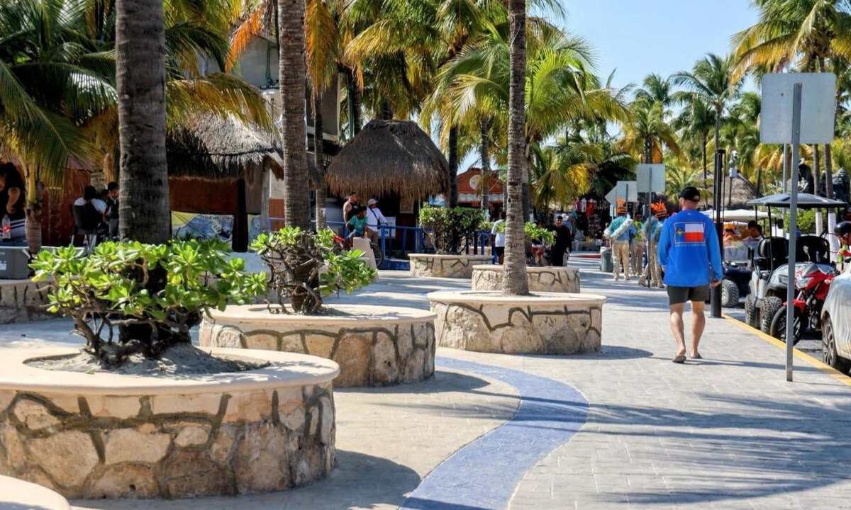 Malecón Rueda Media de Isla Mujeres.