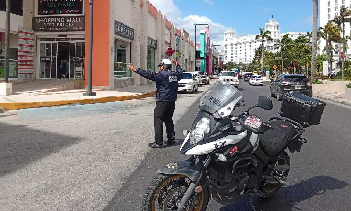 Motociclista pierde la vida.