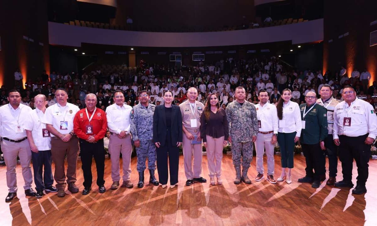 Primer Congreso Internacional de Protección Civil y Gestión de Riesgos de Desastres en Playa del Carmen.