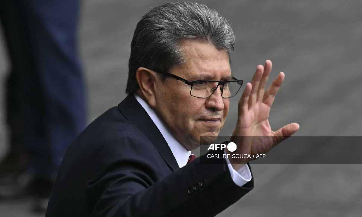 El tema de las plurinominales se mantiene.