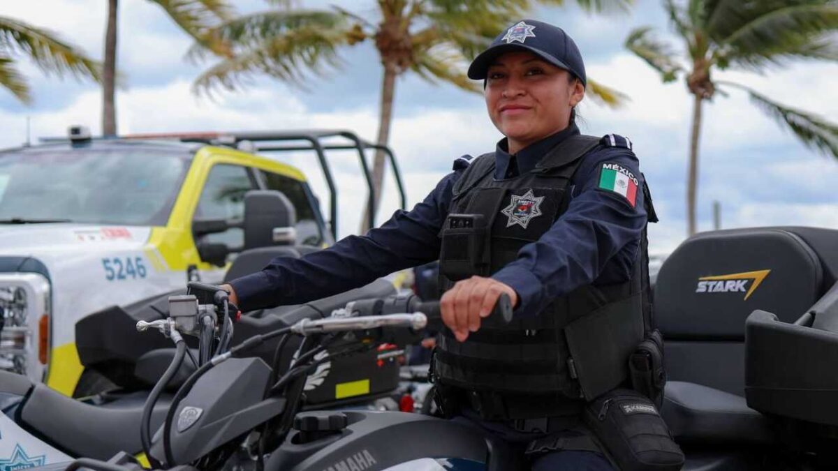 Seguridad en Cancún; patrullas y policía.