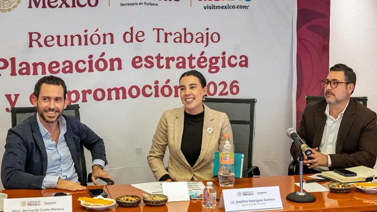 estrategia conjunta para fortalecer los 12 destinos turísticos del estado.
