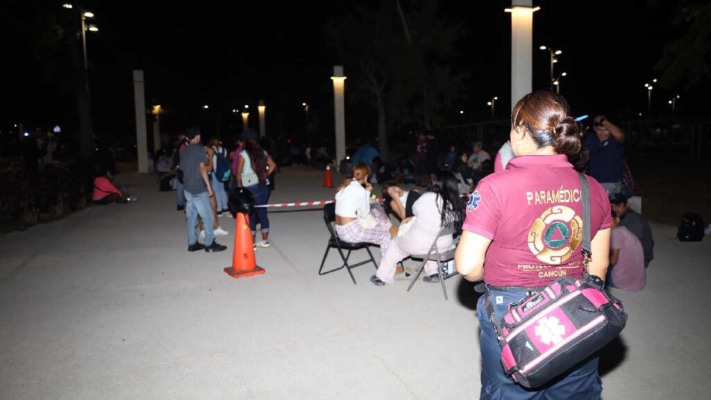 ¿Ya tienes el tuyo? Largas filas en el Estadio Beto Ávila para los boletos de la Banda MS