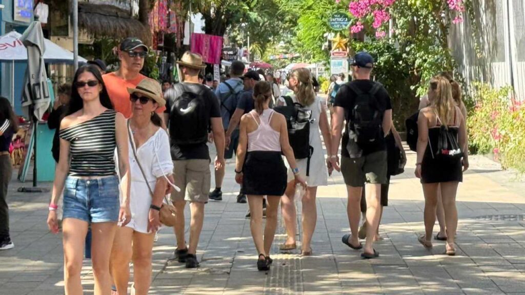 Abarrotan más de 500 mil visitantes el Caribe Mexicano en sólo 7 días, destaca Mara Lezama