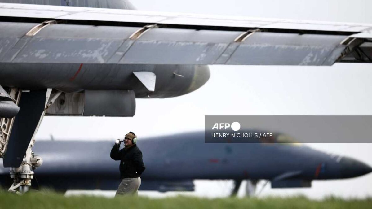 Indagan causas del accidente de avión de EU.
