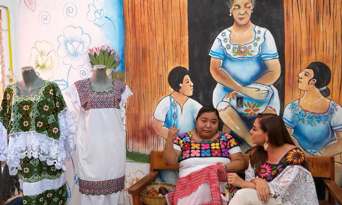 Celebra Mara Lezama a las y los artesanos.