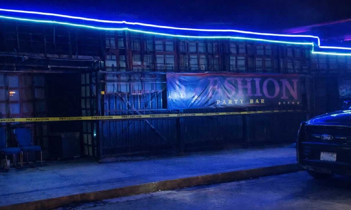 Ataque armado en un bar de Cancún deja varios lesionados.