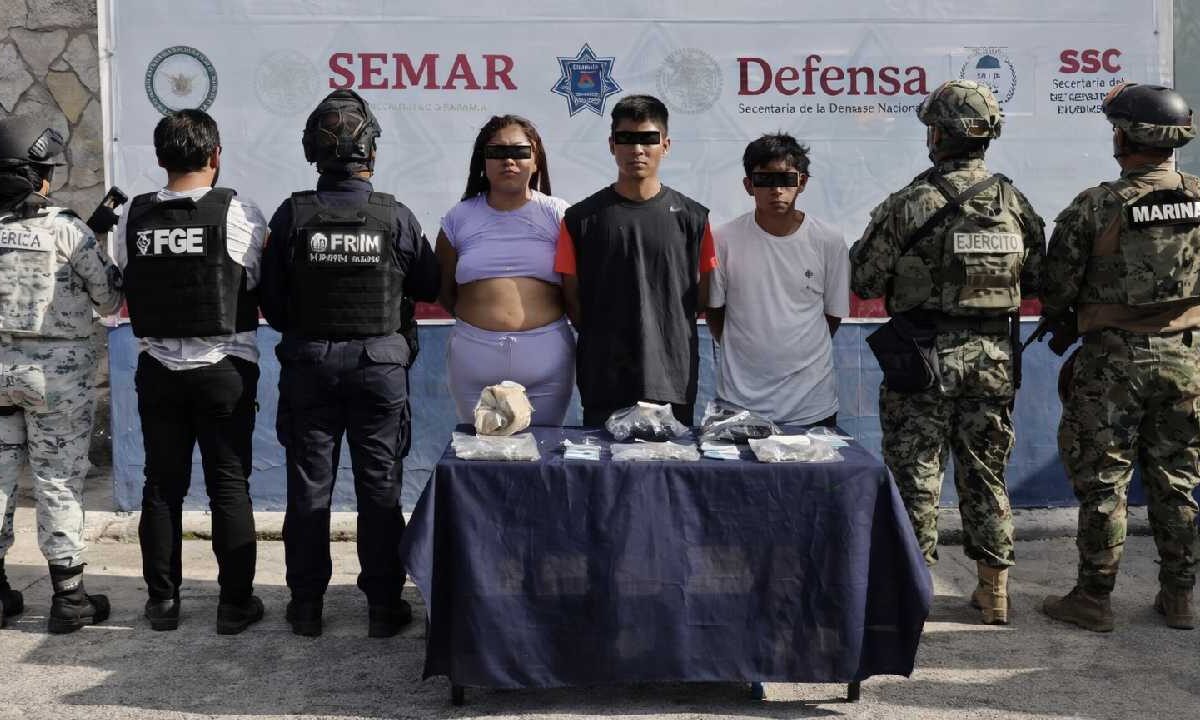 Detenidos con narcóticos.