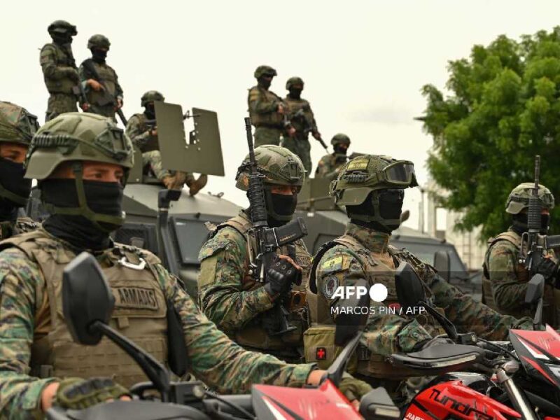 Barren fuerzas del orden de Ecuador y EU con 250 personas en primer día de operativo conjunto